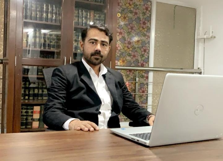 Advocate Rohit Grewal, founder of Grewal Legal, Tis Hazari Courts Delhi